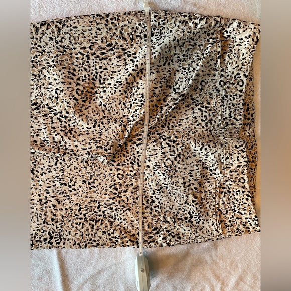 Chico’s Brigitte So Slimming size 2.5R animal print ankle pants - Picture 13 of 13